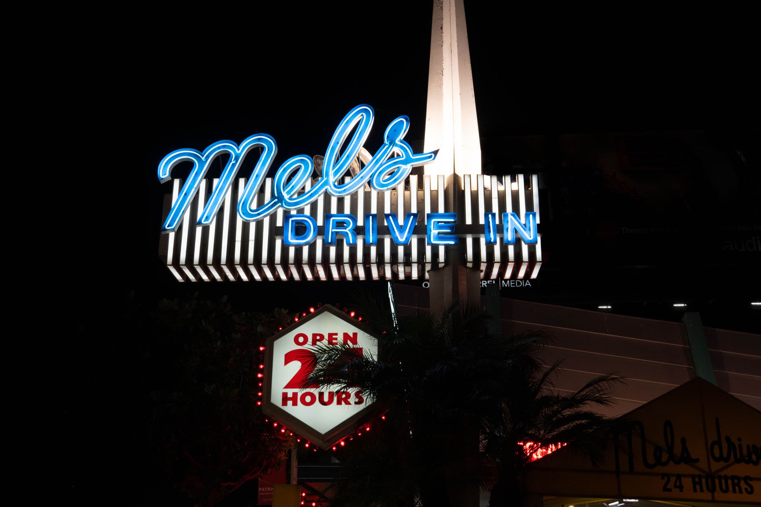 Googie — Mels sign-3