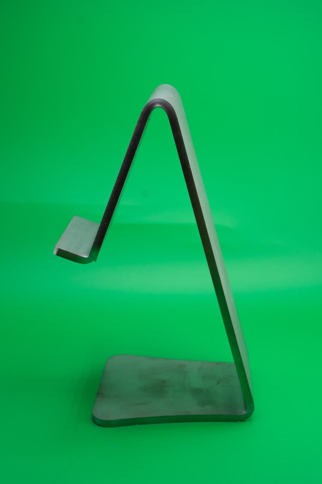 Bent phone stand